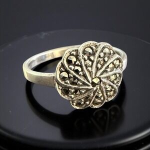 VTG Sterling Silver Marcasite Flower Ring Art Deco Style Domed Cluster Size 7.75